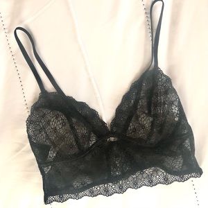 GAP Body Long Line Lace Bralette